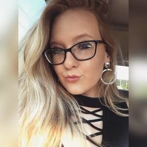 Meet your Posher, Jessica